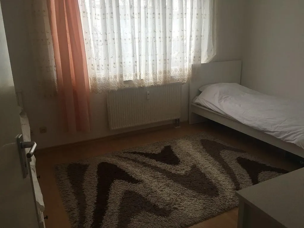 Messezimmer Hannover Langenhagen - Room Agency Homestay